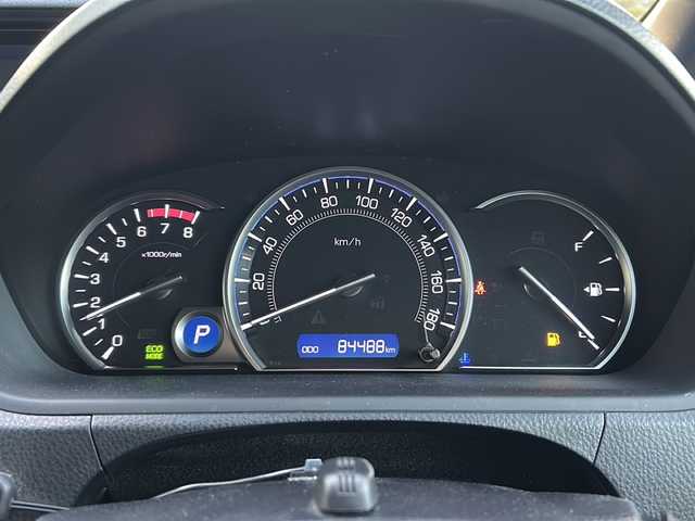 トヨタ エスクァイア Gi 福島県 2017(平29)年 8.5万km ホワイトパールクリスタルシャイン ロールサンシェード/フルモデリスタエアロ/純正ドアバイザー/電動格納ミラー/・ウィンカーミラー/革張りステアリング/・ステアリングスイッチ/・クルーズコントロール