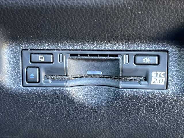 トヨタ シエンタ ハイブリッド G 長野県 2023(令5)年 1.4万km ホワイトパールクリスタルシャイン トヨタセーフティセンス/純正メーカーナビフルセグTV/バックカメラ/ETC２・０/両側パワースライドドア/オートクルーズコントロール/オートハイビーム/スマートキー/保証書・取説/スペアキー