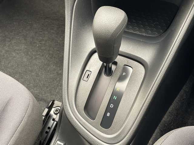 トヨタ ヤリス X 愛知県 2020(令2)年 0.8万km アバンギャルドブロンズメタリック 純正ナビ/バックカメラ/コーナーセンサー/HIDヘッドライト/オートライト/衝突軽減システム/Bluetooth/ステアリングスイッチ/スマートキー/プッシュスタート