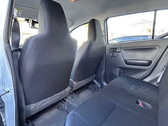 トヨタ ピクシスエポック B SAⅢ 宮城県 2020(令2)年 1.1万km ブライトシルバーM ワンオーナー/4WD/バックカメラ/ディーラーオプションナビ/AM/FM/CD/Bluetooth/AUX/MSV）/ワンセグTV/コーナーセンサー/アイドリングストップ/衝突軽減システム/横滑り防止装置/オートマチックハイビーム/ヘッドライトレベライザー/ETC/取扱説明書/保証書あり/社外AW付き冬タイヤ/（155/65/R14）/純正スチールホイール付き夏タイヤ/（155/70/R13）