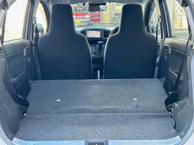 トヨタ ピクシスエポック B SAⅢ 宮城県 2020(令2)年 1.1万km ブライトシルバーM ワンオーナー/4WD/バックカメラ/ディーラーオプションナビ/AM/FM/CD/Bluetooth/AUX/MSV）/ワンセグTV/コーナーセンサー/アイドリングストップ/衝突軽減システム/横滑り防止装置/オートマチックハイビーム/ヘッドライトレベライザー/ETC/取扱説明書/保証書あり/社外AW付き冬タイヤ/（155/65/R14）/純正スチールホイール付き夏タイヤ/（155/70/R13）