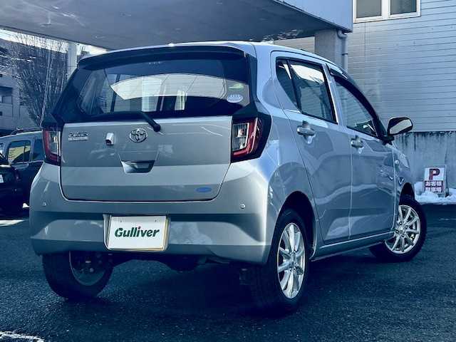 トヨタ ピクシスエポック B SAⅢ 宮城県 2020(令2)年 1.1万km ブライトシルバーM ワンオーナー/4WD/バックカメラ/ディーラーオプションナビ/AM/FM/CD/Bluetooth/AUX/MSV）/ワンセグTV/コーナーセンサー/アイドリングストップ/衝突軽減システム/横滑り防止装置/オートマチックハイビーム/ヘッドライトレベライザー/ETC/取扱説明書/保証書あり/社外AW付き冬タイヤ/（155/65/R14）/純正スチールホイール付き夏タイヤ/（155/70/R13）