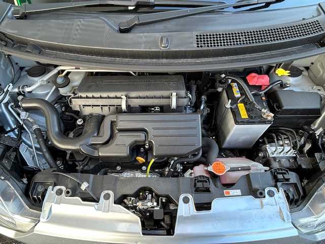 トヨタ ピクシスエポック B SAⅢ 宮城県 2020(令2)年 1.1万km ブライトシルバーM ワンオーナー/4WD/バックカメラ/ディーラーオプションナビ/AM/FM/CD/Bluetooth/AUX/MSV）/ワンセグTV/コーナーセンサー/アイドリングストップ/衝突軽減システム/横滑り防止装置/オートマチックハイビーム/ヘッドライトレベライザー/ETC/取扱説明書/保証書あり/社外AW付き冬タイヤ/（155/65/R14）/純正スチールホイール付き夏タイヤ/（155/70/R13）