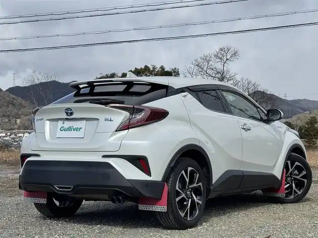 トヨタ Ｃ－ＨＲ G モード ブルーノ 兵庫県 2019(平31)年 3.1万km ホワイトパールクリスタルシャイン 社外ナビ/フルセグTV/バックカメラ/LEDヘッドライト/ハーフレザーシート/ETC/ドライブレコーダー前後/コンビシート/トヨタセーフティセンス/レーダークルーズコントロール/シートヒーター/マフラーカッター/マッドフラップ/スマートキー