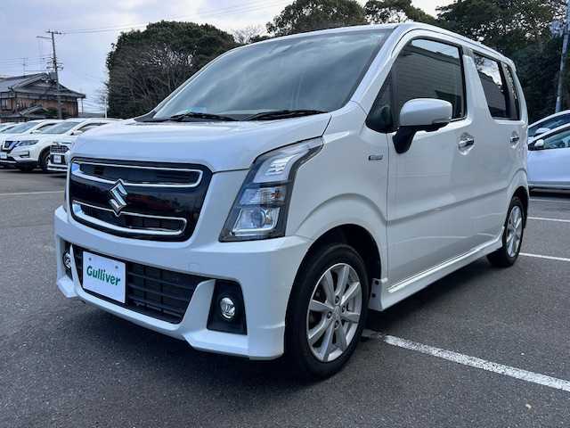 スズキ ワゴンＲ スティングレー HYBRID X 大阪府 2018(平30)年 4万km ピュアホワイトP ナビ　/フルセグ　/Ｂｌｕｅｔｏｏｔｈ　/全方位カメラ　/シートヒーター　/ドライブレコーダー　/ＥＴＣ　/ＬＥＤヘッドライト　/オートハイビーム　/ヘッドアップディスプレイ　/革巻きハンドル　/スマートキー　/マット