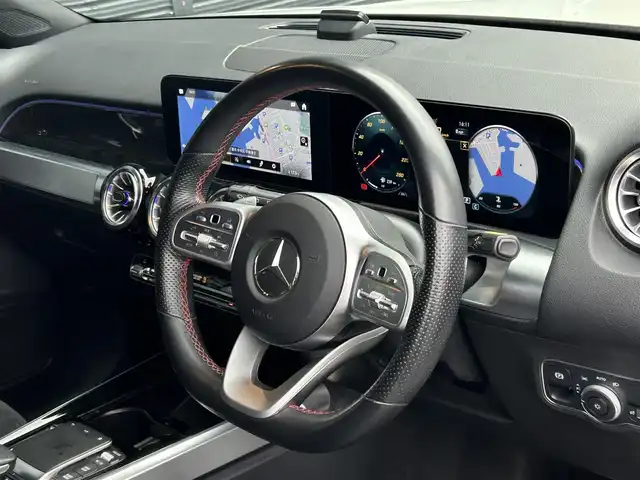 メルセデス・ベンツ Ｍ・ベンツ ＧＬＢ２００ｄ 4マチック AMGライン 茨城県 2021(令3)年 4.6万km ポーラホワイト ワンオーナー/パノラマスライディングルーフ/半革/シートヒーター/M付パワーシート/パワーテールゲート/ナビ/12セグ/BT/USB/RSP/ACC/LKA/BSA/マルチLED/ルーフレール/ETC2.0/360°ドラレコ/禁煙車