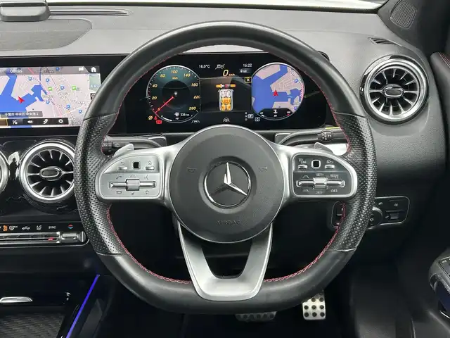 メルセデス・ベンツ Ｍ・ベンツ ＧＬＢ２００ｄ 4マチック AMGライン 茨城県 2021(令3)年 4.6万km ポーラホワイト ワンオーナー/パノラマスライディングルーフ/半革/シートヒーター/M付パワーシート/パワーテールゲート/ナビ/12セグ/BT/USB/RSP/ACC/LKA/BSA/マルチLED/ルーフレール/ETC2.0/360°ドラレコ/禁煙車