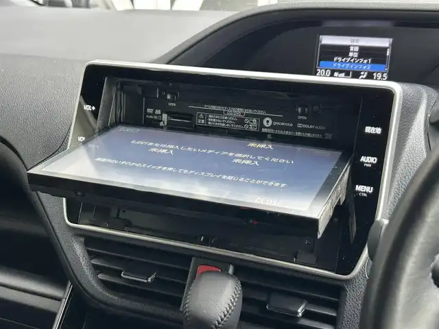トヨタ ヴォクシー ZS 静岡県 2017(平29)年 3.8万km ブラック 純正10型ナビ/純正後席モニター/フルセグTV/ETC2.0/両側パワースライドドア/クルーズコントロール/LEDライト/フォグライト/車高調（純正サス車載）/バックカメラ