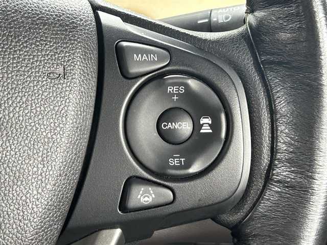 ホンダ フリード G ホンダセンシング 大阪府 2017(平29)年 2.5万km ホワイトオーキッドパール 純正ナビ(フルセグ/DVD再生/Bluetooth) バックカメラ ETC 両側パワースライドドア 衝突軽減 レーダークルコン レーンアシスト オートライト スマートキー Pスタート ドラレコ