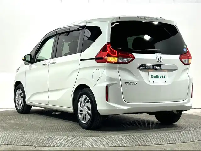 ホンダ フリード G ホンダセンシング 大阪府 2017(平29)年 2.5万km ホワイトオーキッドパール 純正ナビ(フルセグ/DVD再生/Bluetooth) バックカメラ ETC 両側パワースライドドア 衝突軽減 レーダークルコン レーンアシスト オートライト スマートキー Pスタート ドラレコ