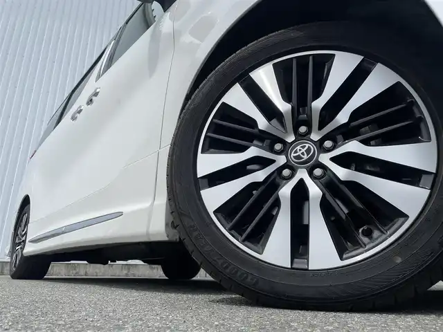 トヨタ アルファード S Cパッケージ 福岡県 2021(令3)年 4.7万km ホワイトパールクリスタルシャイン モデリスタフルエアロ（F、S、R、マフラー）/ツインムーンルーフ/純正12インチフリップダウンモニター/メーカー純正ＤＡナビ/フルセグTV/BT/applecarplay/androidauto/バックカメラ/ＰＣＳ/RCTA/黒革シート/両側パワースライドドア/パワーバックドア/デジタルインナーミラー/ＢＳＭ/レーダークルーズコントロール/前席パワーシート/前席シートヒーター＆シートベンチレーション/シートメモリー/オットマン/電動パーキング/ブレーキホールド/AC100V/ビルトインETC/LEDヘッドライト/フォグランプ/オートハイビーム/ロールサンシェード/純正アルミ