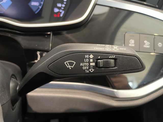 アウディ アウディ Ｑ３ スポーツバック 35TFSI 熊本県 2022(令4)年 4.2万km グレイシアホワイトメタリック ・スマートキー/・プッシュスタート/・エフェシェンシアシスト/・ハイビームアシスト/・パーキングエイド/・アダプティブドライブアシスト/・接近警告/・レーンキープアシスト/・Audhiプレセンス/・休憩の推奨/・前席パワーシート/・純正メモリナビ/　【Bluetooth・USB・AppleCarPlay・AndroidAuto】/・全方位カメラ/・ETC2.0/・バーチャルコクピット/・ドライブレコーダー(前後録画)/・パワーバックドア/・LEDヘッドランプ/・保証書/取説
