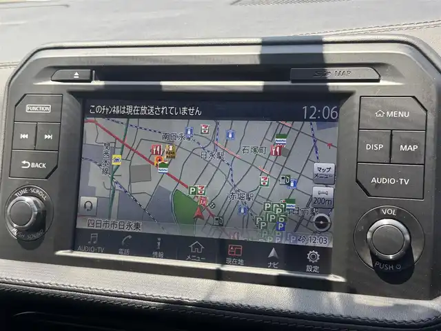 日産 ＧＴ－Ｒ ピュアエディション 三重県 2018(平30)年 5.6万km メテオフレークブラックパール カーウイングスナビゲーションシステム/・8インチワイドディスプレイ/・HDDナビ/・地デジTV/・DVD/CD/・Bluetooth/・USB端子/・ハンズフリーフォン/バックカメラ/クリアランスソナー/ブラック革/パールスエードコンビシート/前席パワーシート/社外デジタルインナーミラー型ドライブレコーダー/スーパーキャット(レーダー探知機)/クルーズコントロール/ビルトインETC/純正20インチRAYS製5本Y字スポークブラック塗装アルミホイール/RSR車高調/brembo製フロント6ポッド/リア4ポッドイエロー塗装ブレーキキャリパー/ドリルドブレーキローター/HKSレーシングサクションキット/LEDヘッドライト/・オートライト/リアフォグランプ/プッシュエンジンスタート/インテリジェントキー×2/新車時保証書