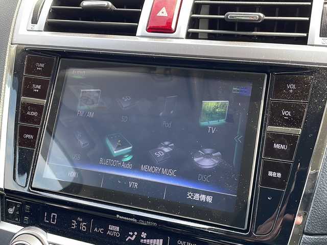 スバル レガシィ Ｂ４ ベース 新潟県 2017(平29)年 2.1万km ダークブルーパール 4WD/純正SDナビ(CN-LR820D)/CD/DVD/BT/フルセグテレビ/バックカメラ/ETC/衝突被害軽減ブレーキ/レーンキープアシスト/レーダークルーズコントロール/パワーシート/シートヒーター /ステアリングヒーター/パドルシフト/スマートキー/プッシュスタート/LEDヘッドライト/オートライト/フォグランプ/純正17インチアルミホイール/社外17インチAW冬タイヤ車載