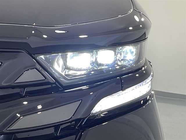 トヨタ ヴェルファイア ハイブリット Z プレミア 愛知県 2025(令7)年 0.5万km ブラック 純正１４インチディスプレイオーディオＰｌｕｓ　/（FM/AM/Bluetooth/フルセグTV/Miracast/HDMI/USB)/左右独立ムーンルーフ　/純正１３．２型フリップダウンモニター　/ユニバ―サールステップ　/パノラミックビューモニター　/トヨタチームメイト　/　　-アドバンスドパーク＋アドバンスドドライブ/　　-パーキングサポートブレーキ/トヨタセーフティセンス　/　　-プリクラッシュセーフティ/　　-レーントレーシングアシスト＋レーンディパーチャーアラート/　　-緊急時操舵支援/　　-レーダークルーズコントロール/　　-アダプティブハイビームシステム/　　-ロードサインアシスト/　　-プロアクティブドライビングアシスト/　　-発進遅れ告知機能/両側パワースライドドア/電動バックドア/ＡＣ１００Ｖ/三眼LEDヘッドライト/置くだけ充電/デジタルインナーミラー/シートヒーター/シートベンチレーション/ステアリングヒーター/メモリー機能付パワーシート/ブラインドスポットモニター/ヘッドアップディスプレイ/ドライブレコーダー/パドルシフト/茶レザーシート