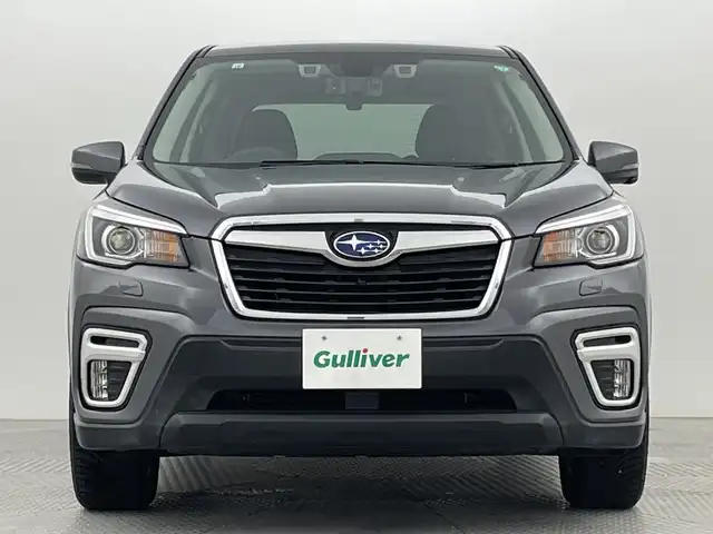 スバル フォレスター プレミアム 新潟県 2019(令1)年 3.2万km マグネタイトグレーメタリック ４WD/アイサイトセーフティプラス/純正8インチメモリナビ/　　CD/DVD/AM/FM/フルセグ/BT//　　applecarplay/androidauto/バック/サイド/フロントモニター/パワーバックドア/全車速追従機能付クルーズコントロール/LEDオートライト/ステアリング連動ヘッドライト/前席パワーシート/前席シートヒーター/運転席メモリシート/純正18インチアルミホイール付/アイドリングストップ/ステアリングスイッチ/ブラインドスポットモニター/デジタルインナーミラー/ステアリングヒーター/ドライブレコーダー/USBポート/スマートキー/ETC