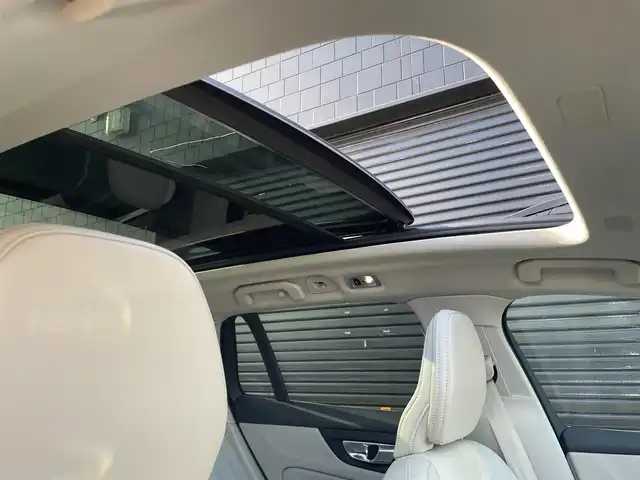 ボルボ Ｖ６０ B5 インスクリプション 三重県 2021(令3)年 4.9万km クリスタルホワイトP サンルーフ/ACC/インテリセーフ/ベージュレザー/シートベンチレーション/シートヒーター/ステアリングヒーター/純正19インチアルミ/電動リアゲート/純正ナビ/全方位カメラ/バックカメラ/フルセグTV/ETC