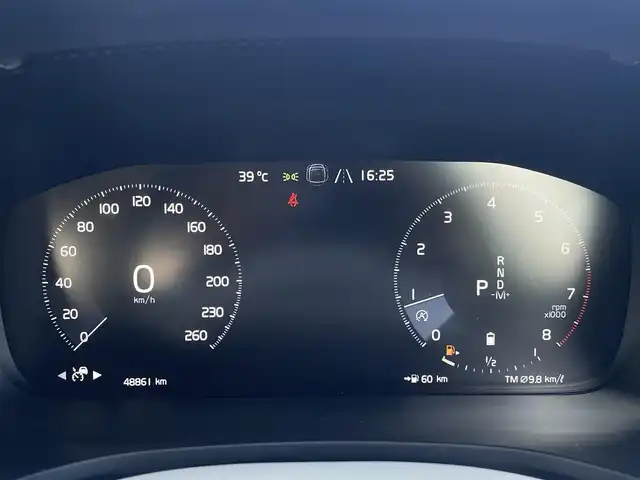 ボルボ Ｖ６０ B5 インスクリプション 三重県 2021(令3)年 4.9万km クリスタルホワイトP サンルーフ/ACC/インテリセーフ/ベージュレザー/シートベンチレーション/シートヒーター/ステアリングヒーター/純正19インチアルミ/電動リアゲート/純正ナビ/全方位カメラ/バックカメラ/フルセグTV/ETC