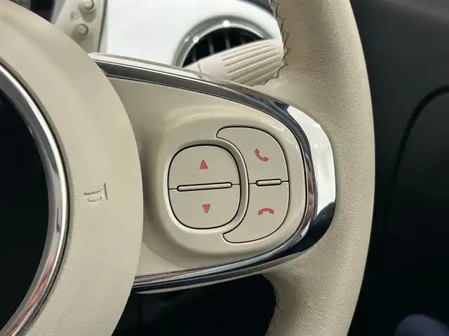 フィアット ５００ ツインエア カルト 熊本県 2022(令4)年 4万km 白 ・キーレス/・クルーズコントロール/・純正ディスプレイオーディオ/　【Bluetooth・USB・AppleCarPlay】/・ETC/・保証書/取説