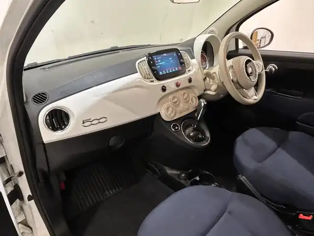 フィアット ５００ ツインエア カルト 熊本県 2022(令4)年 4万km 白 ・キーレス/・クルーズコントロール/・純正ディスプレイオーディオ/　【Bluetooth・USB・AppleCarPlay】/・ETC/・保証書/取説