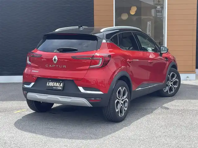 ルノー ルノー キャプチャー インテンス 栃木県 2022(令4)年 1.5万km 赤 ワンオーナー /スマートキー/アンビエントライト /AppleCarPlay/全方位カメラ/ETC/ACC/アクティブブレーキ /レーンキープアシスト/ブラインドスポット /パークセンサー/LEDヘッドライト/オートライト/ステアリングヒーター/ハーフレザーシート /シートヒーター /ドライブレコーダー前後