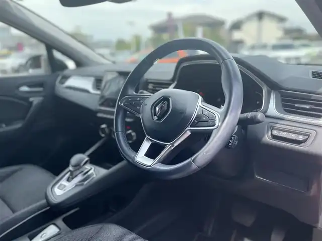 ルノー ルノー キャプチャー インテンス 栃木県 2022(令4)年 1.5万km 赤 ワンオーナー /スマートキー/アンビエントライト /AppleCarPlay/全方位カメラ/ETC/ACC/アクティブブレーキ /レーンキープアシスト/ブラインドスポット /パークセンサー/LEDヘッドライト/オートライト/ステアリングヒーター/ハーフレザーシート /シートヒーター /ドライブレコーダー前後