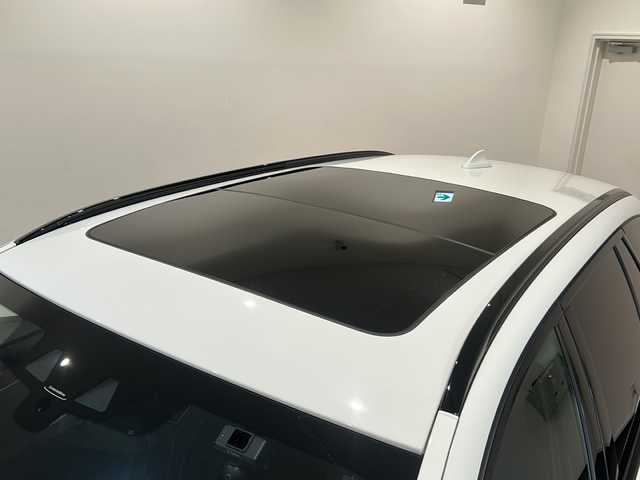 ＢＭＷ ５４０ｉ xDrive ツーリング Mスポーツ 新潟県 2020(令2)年 5万km アルピンホワイトⅢ オプション/セレクト・パッケージ/・電動ガラス・サンルーフ/・サン・プロテクション・ガラス/・harman/kardon /標準装備/パーキング・アシスト・プラス/・アクティブPDCパーク・ディスタンス・コントロール/・パーキング・アシスト/・リバース・アシスト/ドライビング・アシスト・プロフェッショナル/・アクティブ・クルーズ・コントロール（ストップ&ゴー機能付）/・ステアリング&レーン・コントロール・アシスト/・レーン・ディパーチャー・ウォーニング/・レーン・チェンジ・ウォーニング /・高速道路渋滞時ハンズ・オフ・アシスト/・レーン・チェンジ・アシスト/黒革レザーシート/シートヒーター/オートマチックテールゲート/アンビエントライト/ドライブレコーダー/ETC