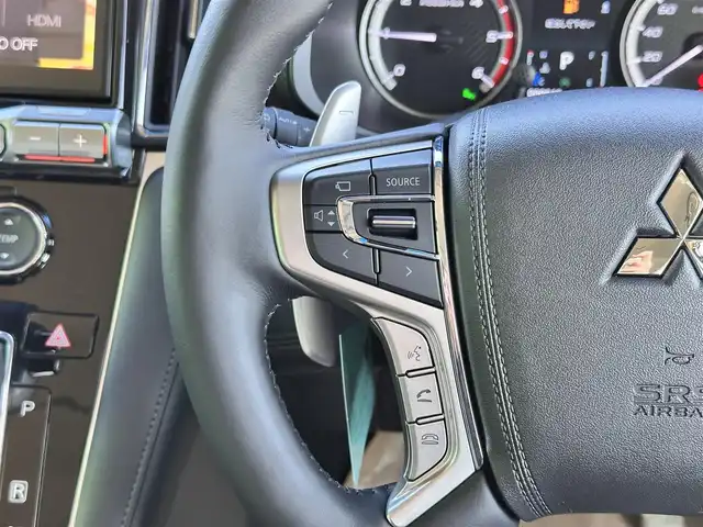 三菱 デリカＤ：５ ブラックエディション 宮城県 2025(令7)年 0.1千km アメジストブラック ブラックエディション/ナビ取付パッケージ＋後席用モニター取付パッケージ/電動サイドステップレス/＝＝＝/e-Assist/・衝突被害軽減ブレーキシステム/・車線逸脱警報システム/・レーダークルーズコントロール/・オートマチックハイビーム/・誤発進抑制機能（前進時）/・後側方車両検知警報システム/・後退時車両検知警報システム/アルパイン11インチナビ（EX11NX）/・CD/DVD/・Bluetooth/・フルセグTV/マルチアラウンドモニター（自動暴言ルームミラー）/ワンタッチ開閉機能付パワースライドドア（両側）/パワーバックドア/ハーフレザーシート/運転席パワーシート/シートヒーター/ステアリングヒーター/革巻きステアリング/ステアリングスイッチ/パドルシフト/電動パーキングブレーキ/ブレーキホールド/LEDヘッドランプ/フォグランプ/オートライト/スマートキー＆プッシュスタート/スペアキー1本/電動格納ミラー/純正18インチアルミホイール/W/サイド/カーテンエアバッグ