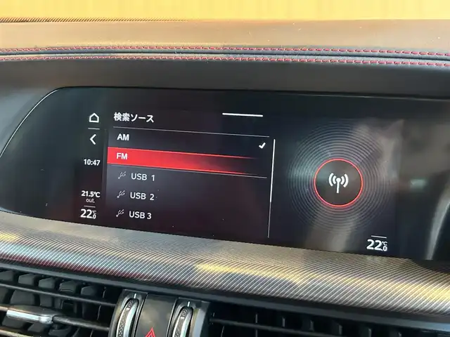 アルファロメオ ステルヴィオ 2.0ターボ Q4 ヴェローチェ 宮城県 2022(令4)年 3.4万km 白 アダプティブクルーズコントロール/ブラインドスポットアシスト/レーンキープアシスト/harman/kardonサウンドシステム/純正ナビゲーションシステム/フルセグTV/バックカメラ/レッドレザーシート/シートヒーター/パワーシート/キセノンヘッドライト/オートマチックハイビーム/スマートキー/パワーバックドア/純正20インチAW/ルーフレール/ステアリングスイッチ/パドルシフト/前後ドライブレコーダー