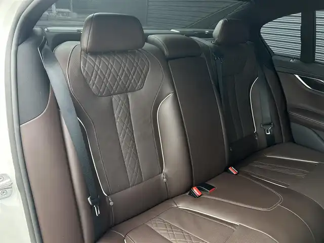 ＢＭＷ ７４０ｉ Mスポーツ 茨城県 2016(平28)年 6.9万km アルピンホワイトⅢ サンル-フ /360°C /harman/kardon /HUD /茶革 /シートヒーター /M付PWシ-ト /ベンチレ-ション /PWトランク /ソフトクロ-ズドア /ドライビングアシストプラス /ACC /LDW /LCW /CTW /アダプティブLED /オ-トハイビ-ム /ナビ /TV/BT/DVD /ETC /ドラレコ /禁煙車
