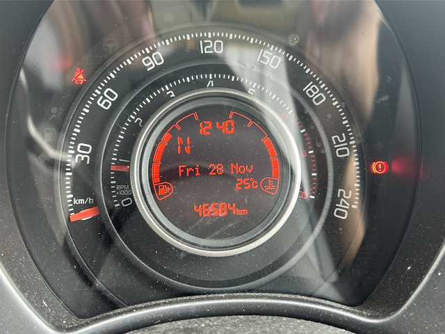 アバルト ５９５Ｃ ツーリズモ 沖縄県 2014(平26)年 4.7万km 赤Ⅱ 純正ＣＤオーディオ/オープンカー/ＥＴＣ/コーナーセンサー/ステアリングスイッチ/パドルシフト/レザーシート/横滑り防止装置