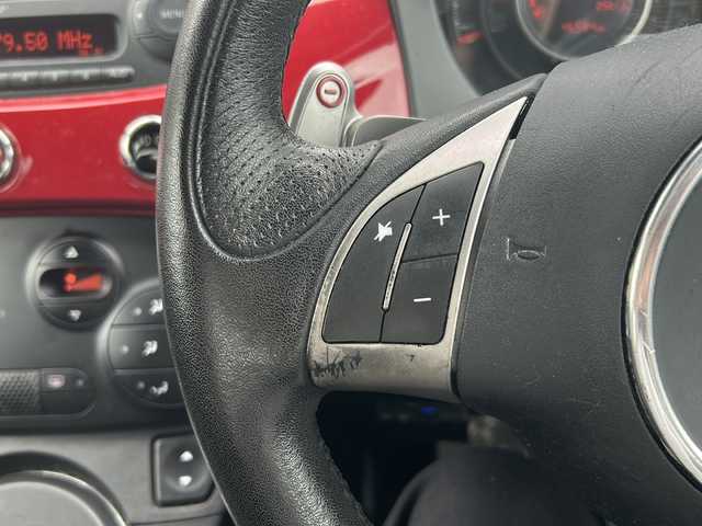 アバルト ５９５Ｃ ツーリズモ 沖縄県 2014(平26)年 4.7万km 赤Ⅱ 純正ＣＤオーディオ/オープンカー/ＥＴＣ/コーナーセンサー/ステアリングスイッチ/パドルシフト/レザーシート/横滑り防止装置