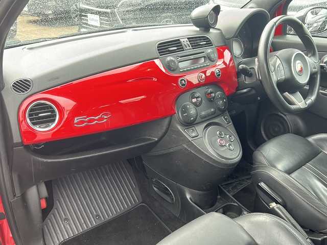 アバルト ５９５Ｃ ツーリズモ 沖縄県 2014(平26)年 4.7万km 赤Ⅱ 純正ＣＤオーディオ/オープンカー/ＥＴＣ/コーナーセンサー/ステアリングスイッチ/パドルシフト/レザーシート/横滑り防止装置