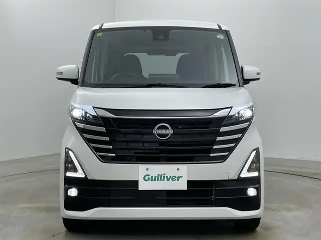 日産 ルークス HWS Gターボ プロパイロットED 岡山県 2023(令5)年 1.3万km ホワイトパール 純正9インチメモリナビ/(フルセグ/Bluetooth/Carplay)/プロパイロット/アラウンドビューモニター/両側パワースライドドア/デジタルインナーミラー/アダプティブLEDヘッドランプ/電動パーキングブレーキ/オートブレーキホールド/エマージェンシーブレーキ/アイドリングストップ/横滑り防止装置/純正15インチアルミホイール/純正フロアマット/プッシュスタート/スマートキー