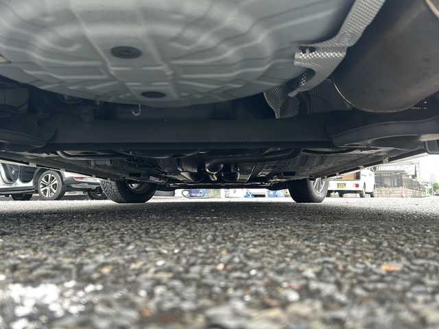 日産 ノート e－パワー X 岐阜県 2019(平31)年 3.4万km パール ワンオーナー/プッシュスタート/スマートキー/純正ディスプレイ付きラジオ/アラウンドビューモニター/AM/FM/Bluetooth/アプリ/iPad/純正エアロ/純正ドアバイザー/純正ホイル（ホイルのみ）/純正マット/オートライト/オートエアコン/横滑り防止/盗難防止/電動格納ミラー/DRIVEMODE/衝突軽減ブレーキ