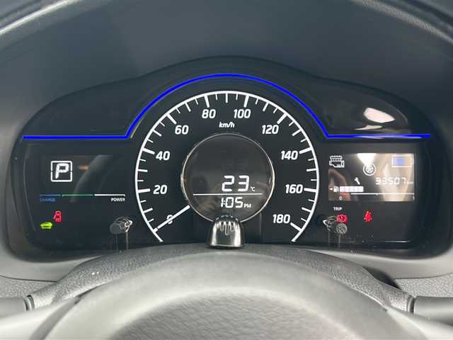 日産 ノート e－パワー X 岐阜県 2019(平31)年 3.4万km パール ワンオーナー/プッシュスタート/スマートキー/純正ディスプレイ付きラジオ/アラウンドビューモニター/AM/FM/Bluetooth/アプリ/iPad/純正エアロ/純正ドアバイザー/純正ホイル（ホイルのみ）/純正マット/オートライト/オートエアコン/横滑り防止/盗難防止/電動格納ミラー/DRIVEMODE/衝突軽減ブレーキ