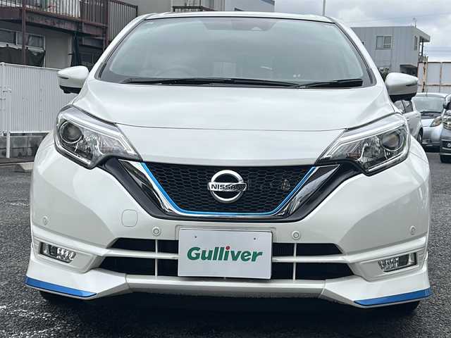 日産 ノート e－パワー X 岐阜県 2019(平31)年 3.4万km パール ワンオーナー/プッシュスタート/スマートキー/純正ディスプレイ付きラジオ/アラウンドビューモニター/AM/FM/Bluetooth/アプリ/iPad/純正エアロ/純正ドアバイザー/純正ホイル（ホイルのみ）/純正マット/オートライト/オートエアコン/横滑り防止/盗難防止/電動格納ミラー/DRIVEMODE/衝突軽減ブレーキ