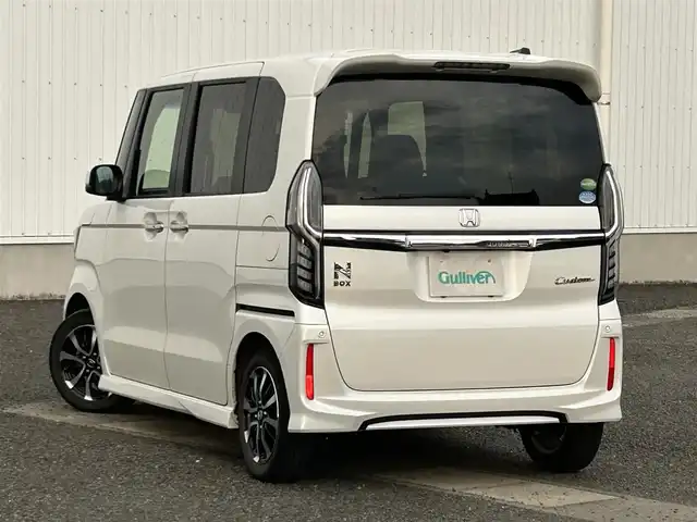 ホンダ Ｎ ＢＯＸ カスタム G L ホンダセンシング 熊本県 2019(平31)年 6万km プラチナホワイトパール 社外メモリナビ/ワンセグTV、DVD再生 /Bluetooth接続 /ETC /アダプティブクルーズコントロール /バックカメラ　/リアコーナーセンサー　/衝突被害軽減ブレーキ　/片側パワースライドドア/横滑り防止装置/レーンキープアシスト/アイドリングストップ/スマートキー　/プッシュスタート　/純正LEDライト