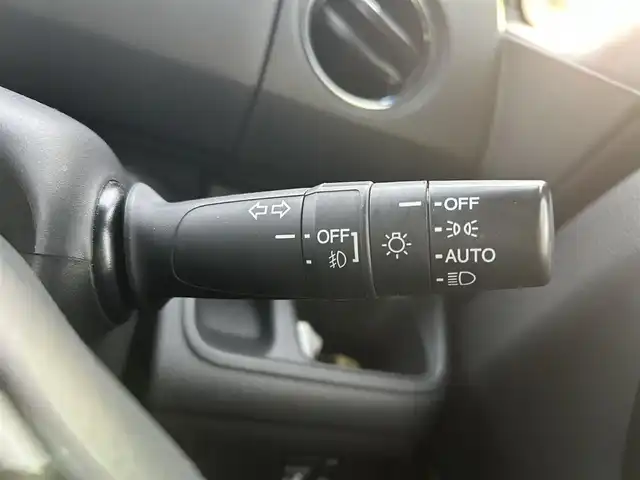 ホンダ Ｎ ＢＯＸ カスタム G L ホンダセンシング 熊本県 2019(平31)年 6万km プラチナホワイトパール 社外メモリナビ/ワンセグTV、DVD再生 /Bluetooth接続 /ETC /アダプティブクルーズコントロール /バックカメラ　/リアコーナーセンサー　/衝突被害軽減ブレーキ　/片側パワースライドドア/横滑り防止装置/レーンキープアシスト/アイドリングストップ/スマートキー　/プッシュスタート　/純正LEDライト