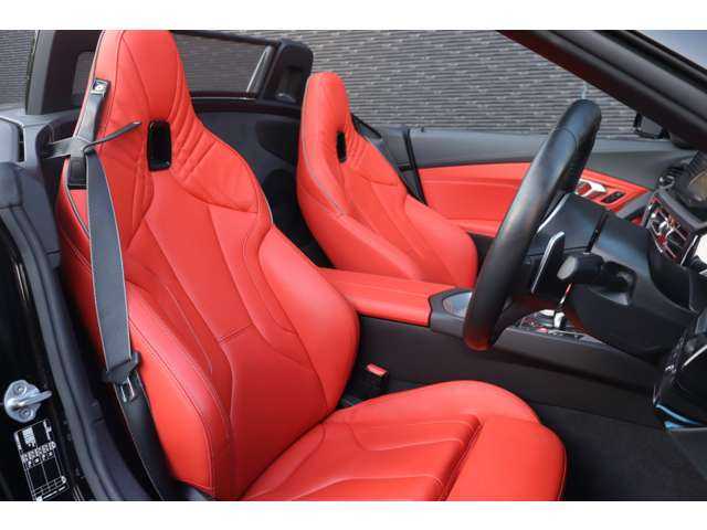 ＢＭＷ Ｚ４ M40i 大分県 2022(令4)年 1.4万km サファイアブラックP インテリジェントセーフティ/ヘッドアップディスプレイ/純正ナビ/ＣａｒＰｌａｙ/Bluetooth/ワイヤレス充電/バックカメラ/赤革（マグマレッド）/シートヒーター/パワーシート/ＬＥＤヘッドライト/アンビエントライト/純正19インチＡＷ/ミラー一体型ＥＴＣ/ドライブレコーダー（前）