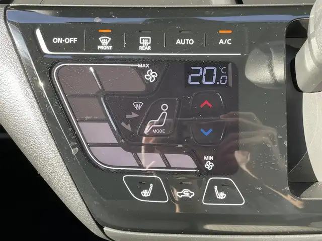 日産 デイズ X 新潟県 2024(令6)年 1.9万km ピンク フローズンバニラパール＆シルキーライラック/ワンオーナー/4WD/純正ホイール夏タイヤ/メモリナビ/フルセグテレビ/バックカメラ/アラウンドビューモニター/ウィンカーミラー/ドアバイザー/プッシュスタート/ETC/純正フロアマット/ステアリングヒーター/運転助手席シートヒーター/アイドリングストップ/Bluetooth/ドライブレコーダー/SOSスイッチ/スペアキー1個