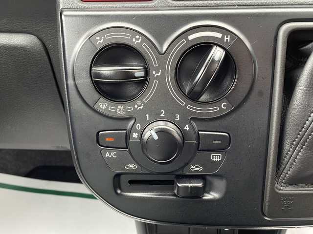 スズキ アルト F 岩手県 2016(平28)年 3.2万km スペリアホワイト バックカメラ/横滑り防止装置/シートヒーター/フォグランプ/キーレスキー/電動格納ミラー