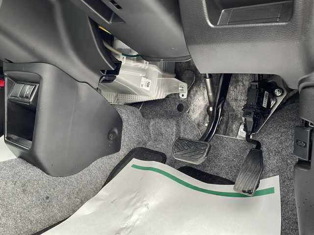 スズキ アルト F 岩手県 2016(平28)年 3.2万km スペリアホワイト バックカメラ/横滑り防止装置/シートヒーター/フォグランプ/キーレスキー/電動格納ミラー