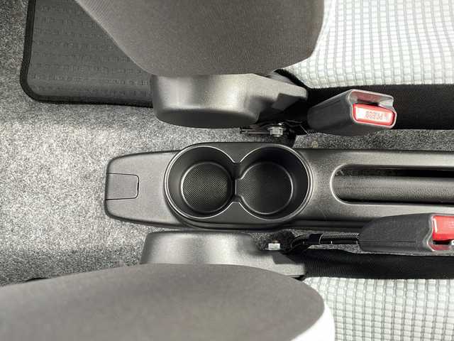 スズキ アルト F 岩手県 2016(平28)年 3.2万km スペリアホワイト バックカメラ/横滑り防止装置/シートヒーター/フォグランプ/キーレスキー/電動格納ミラー