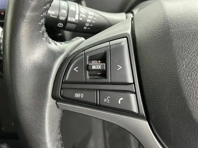 スズキ ソリオ バンディット HV MV Dカメラ ブレーキS 道央・札幌 2017(平29)年 2万km ピュアホワイトP ・４ＷＤ/・純正ナビ/・バックカメラ/・衝突軽減ブレーキ/・フルセグＴＶ＆Ｂｌｕｅｔｏｏｔｈ＆ＣＤ＆ＤＶＤ/・シートヒーター/・オートライト/・ＥＴＣ/・クルーズコントロール/・オートエアコン/・スマートキー＆プッシュスタート/・レーンアシスト/・横滑り防止機能/・片側パワースライドドア/・ミラーヒーター/・純正アルミホイール/・純正フロアマット/・ＬＥＤヘッドライト/・盗難防止システム/・Ｗエアバック