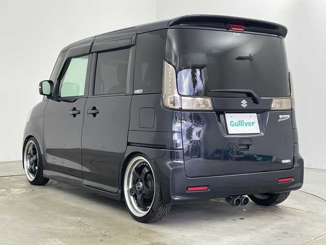 スズキ スペーシア カスタム XS 兵庫県 2013(平25)年 7.6万km ブルーイッシュブラックパール3 ・社外ナビ/CD/DVD/Bluetooth/TV/・バックカメラ/・両側パワースライドドア/・社外17インチアルミホイール/・社外マフラー/・フロントEAGER車高調/・リアTEIN車高調/・スマートキー/・プッシュスタート/・HIDヘッドライト/・フォグランプ/・オートライト/・レザー調シートカバー/・社外ドライブレコーダー