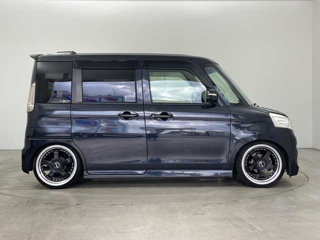 スズキ スペーシア カスタム XS 兵庫県 2013(平25)年 7.6万km ブルーイッシュブラックパール3 ・社外ナビ/CD/DVD/Bluetooth/TV/・バックカメラ/・両側パワースライドドア/・社外17インチアルミホイール/・社外マフラー/・フロントEAGER車高調/・リアTEIN車高調/・スマートキー/・プッシュスタート/・HIDヘッドライト/・フォグランプ/・オートライト/・レザー調シートカバー/・社外ドライブレコーダー