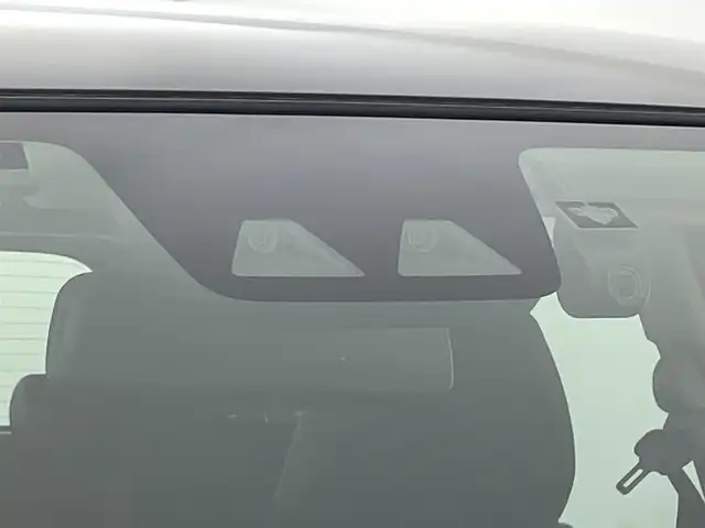 ダイハツ ロッキー プレミアム 道央・札幌 2020(令2)年 3.9万km ブラックマイカメタリック/コンパーノレッド ・４WD/・寒冷地仕様/・純正ナビ/　BT／CD／DVD／SD／USB／HDMI／フルセグ/・ドライブレコーダー/・社外ETC/・全方位カメラ/・衝突軽減ブレーキ/・横滑り防止/・コーナーセンサー/・前席シートヒーター/・LEDヘッドライト/・フォグライト/・プッシュスタート/・スマートキー/・純正17インチAW/・社外スタッドレス積込（205／65／R16）/・純正フロアマット
