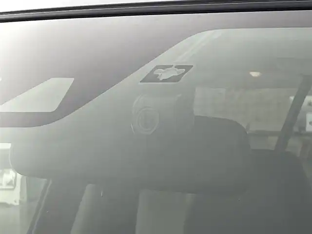 ダイハツ ロッキー プレミアム 道央・札幌 2020(令2)年 3.9万km ブラックマイカメタリック/コンパーノレッド ・４WD/・寒冷地仕様/・純正ナビ/　BT／CD／DVD／SD／USB／HDMI／フルセグ/・ドライブレコーダー/・社外ETC/・全方位カメラ/・衝突軽減ブレーキ/・横滑り防止/・コーナーセンサー/・前席シートヒーター/・LEDヘッドライト/・フォグライト/・プッシュスタート/・スマートキー/・純正17インチAW/・社外スタッドレス積込（205／65／R16）/・純正フロアマット
