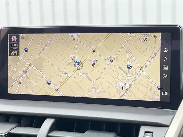 レクサス ＮＸ 300 Iパッケージ 滋賀県 2018(平30)年 5.5万km グラファイトブラックガラスフレーク 純正ナビ/・Bluetooth/・フルセグ/・CD/DVD/パノラミックビューモニター/革巻きステアリング/ステアリングリモコン/パドルシフト/ステアリングヒーター/ETC2.0/赤レザーシート/前席パワーシート/前席シートヒーター/オートリトラミラー/LEDヘッドライト/オートハイビーム/ヘッドライトウォッシャー/ブラインドスポットモニター/レーンディパーチャーアラート/プリクラッシュセーフティー/クリアランスソナー/スマートキー/スペアキー